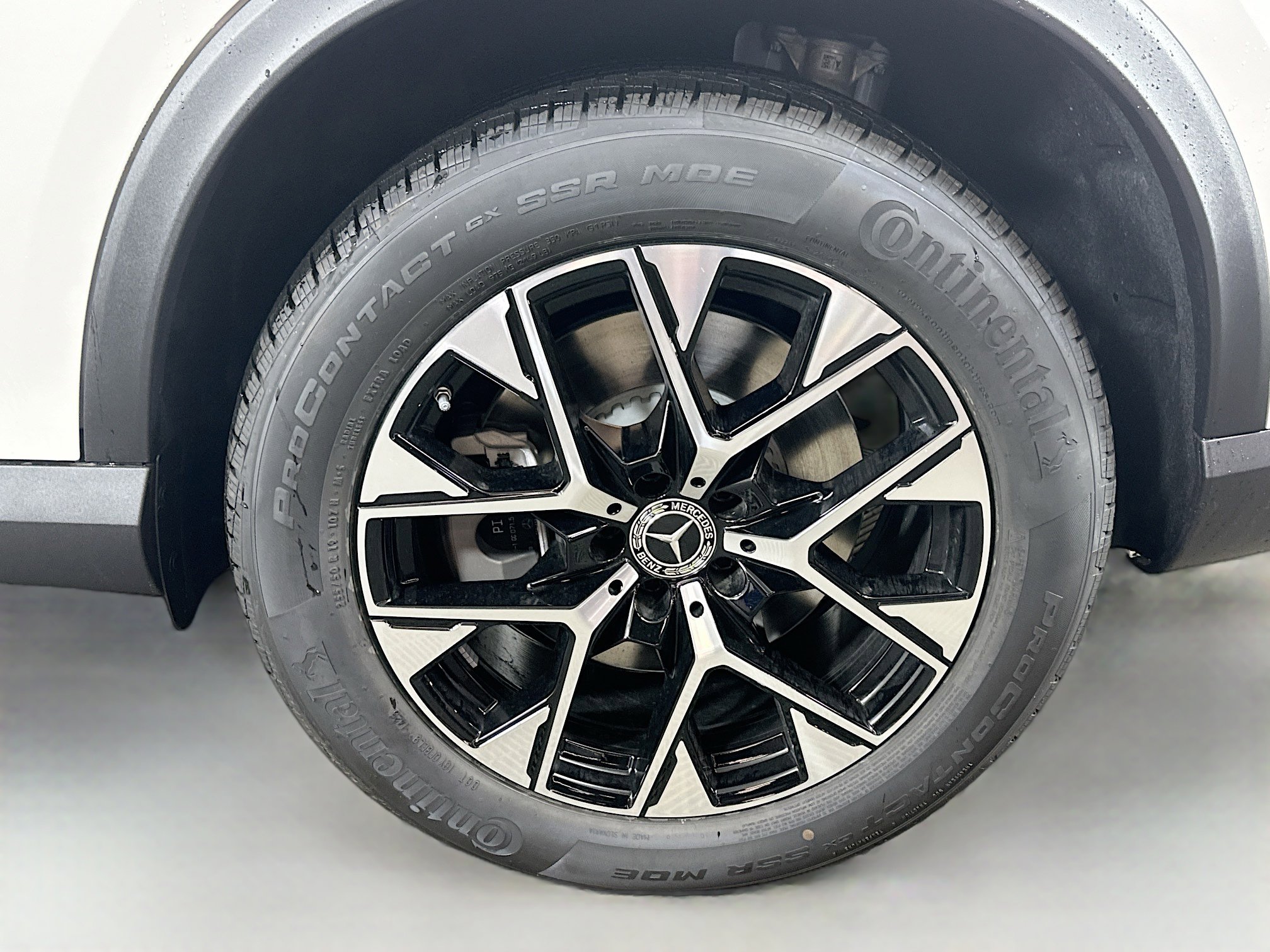 New 2025 Mercedes-Benz GLC 350e 4MATIC image 30