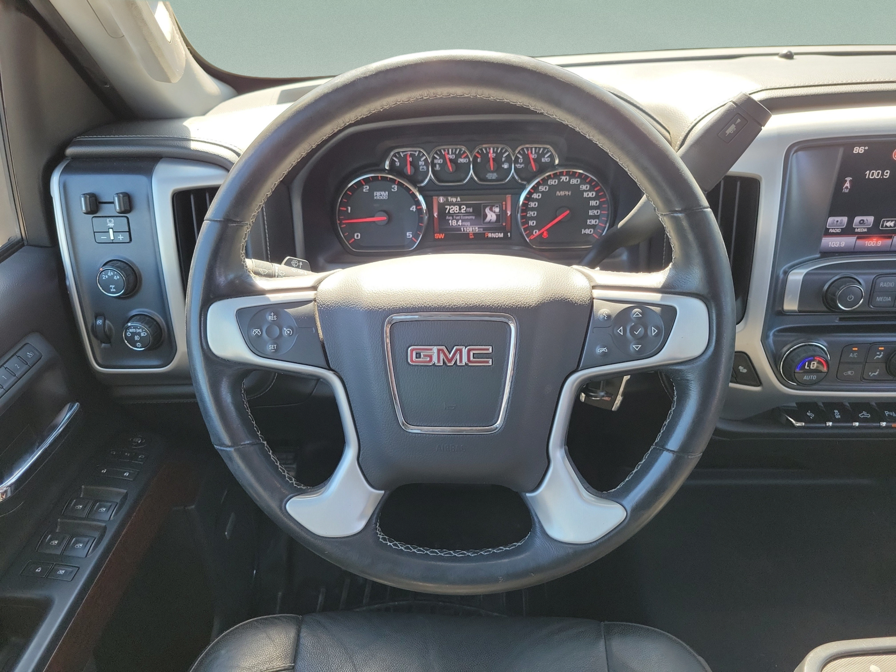 Used 2016 GMC Sierra 2500 SLT w/ Duramax Plus Package AWD/4WD image 12