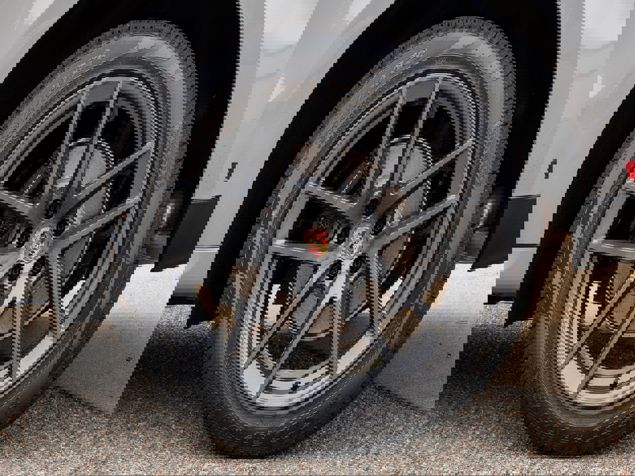 New 2026 Porsche Macan Turbo image 24