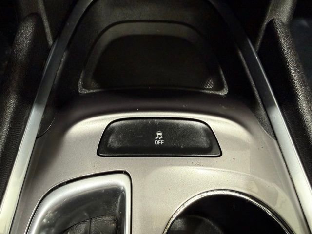 Used 2021 Chevrolet Malibu LT image 36