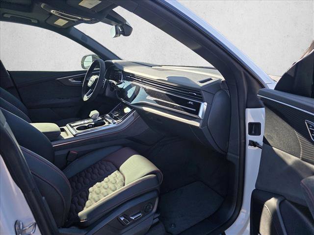 New 2026 Audi RS Q8 performance image 9