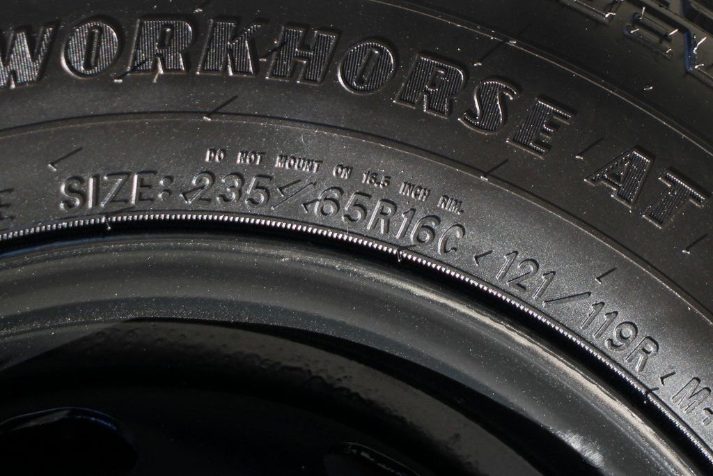 Used 2015 Ford Transit 150 148 Medium Roof image 43