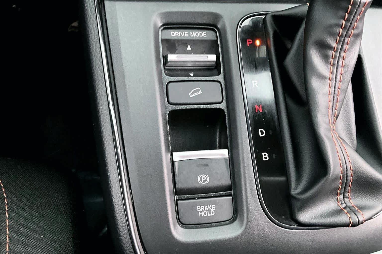 Used 2025 Honda CR-V Sport image 33