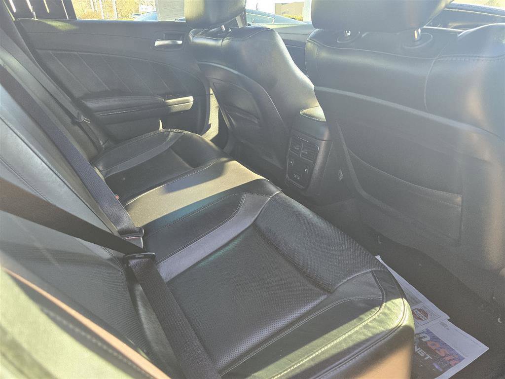 Used 2020 Dodge Charger SXT w/ Plus Group image 12
