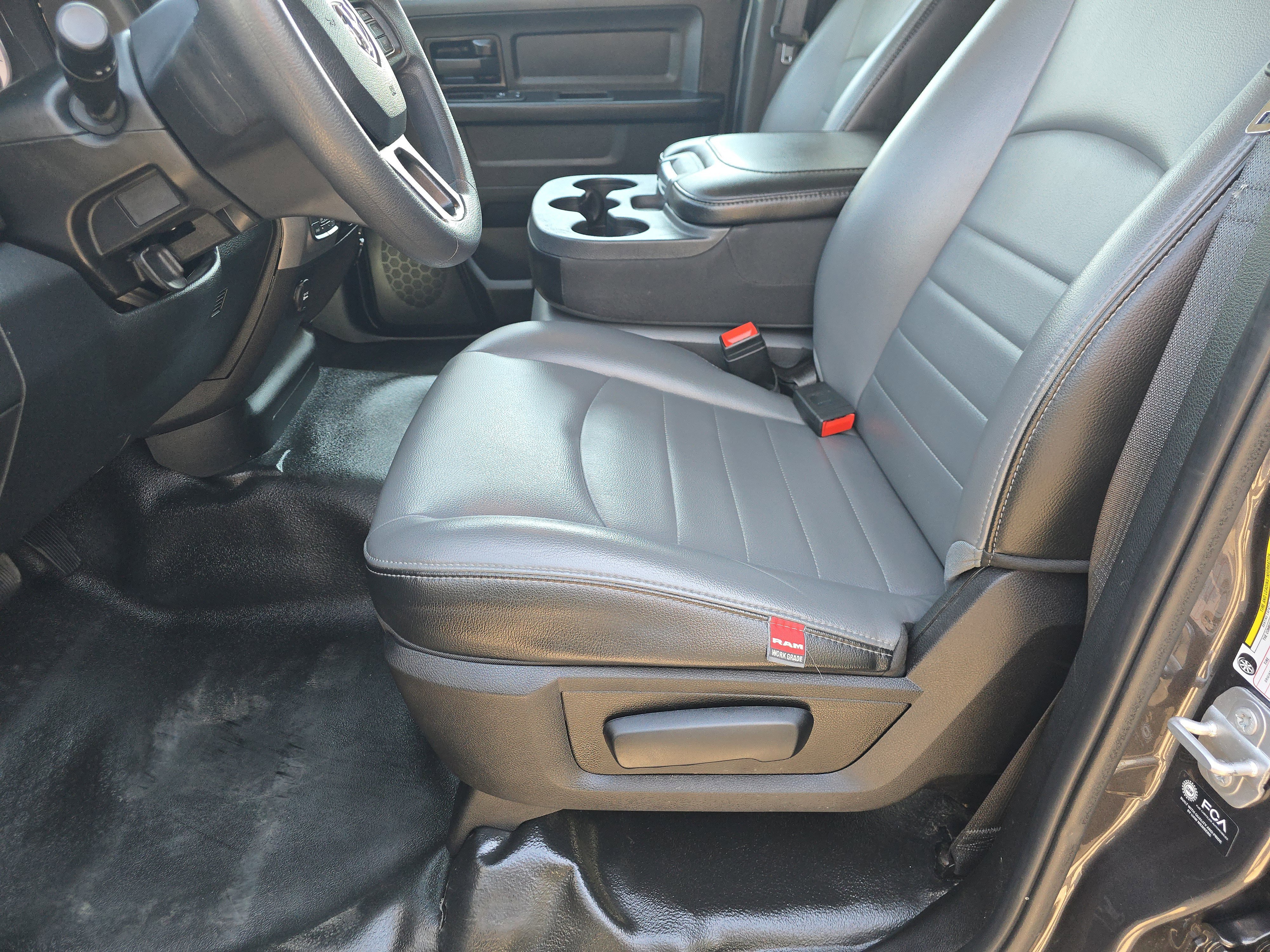 Used 2024 RAM 1500 Tradesman AWD/4WD image 19
