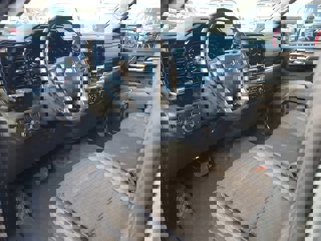 Used 2025 Chevrolet Silverado 1500 LT image 20