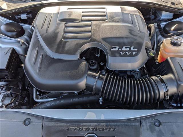 Used 2022 Dodge Charger SXT image 25