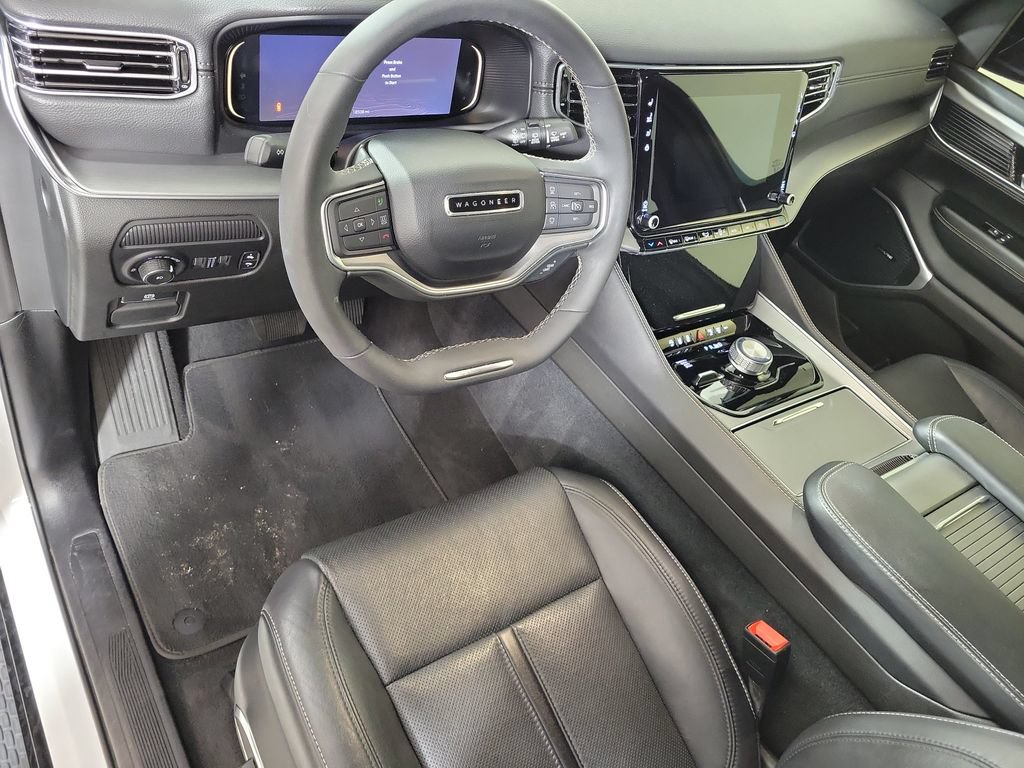 Used 2024 Jeep Wagoneer Series II AWD/4WD image 11
