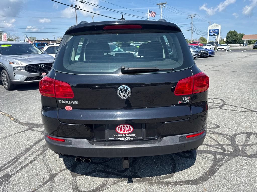 Used 2017 Volkswagen Tiguan S AWD/4WD image 6