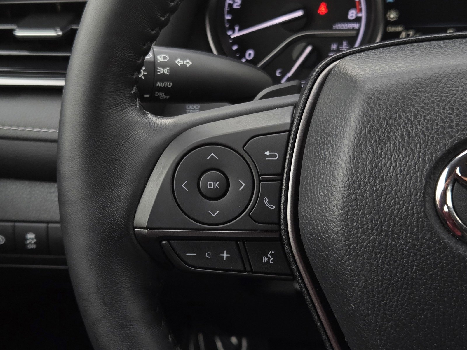 Certified 2021 Toyota Camry SE image 22