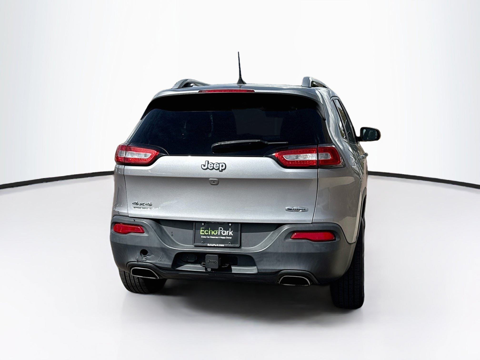 Used 2017 Jeep Cherokee Latitude AWD/4WD image 7