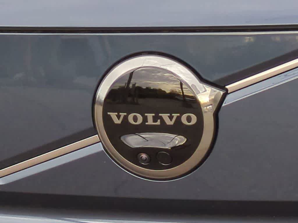 New 2025 Volvo EX90 Ultra w/ Protection Package Premier image 11