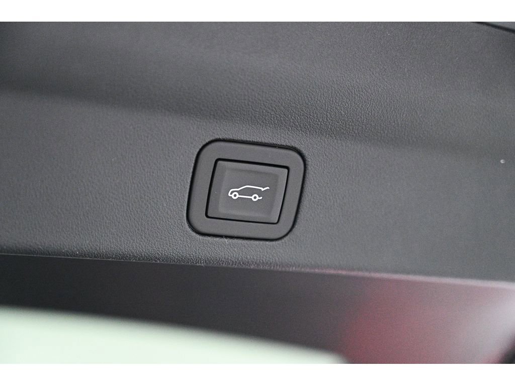 New 2026 Cadillac Escalade IQ Sport 2 w/ LPO, ONYX Package image 75