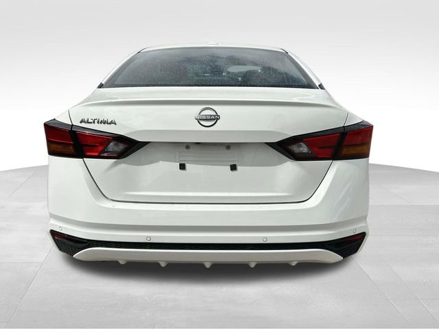 Used 2025 Nissan Altima 2.5 SV image 3