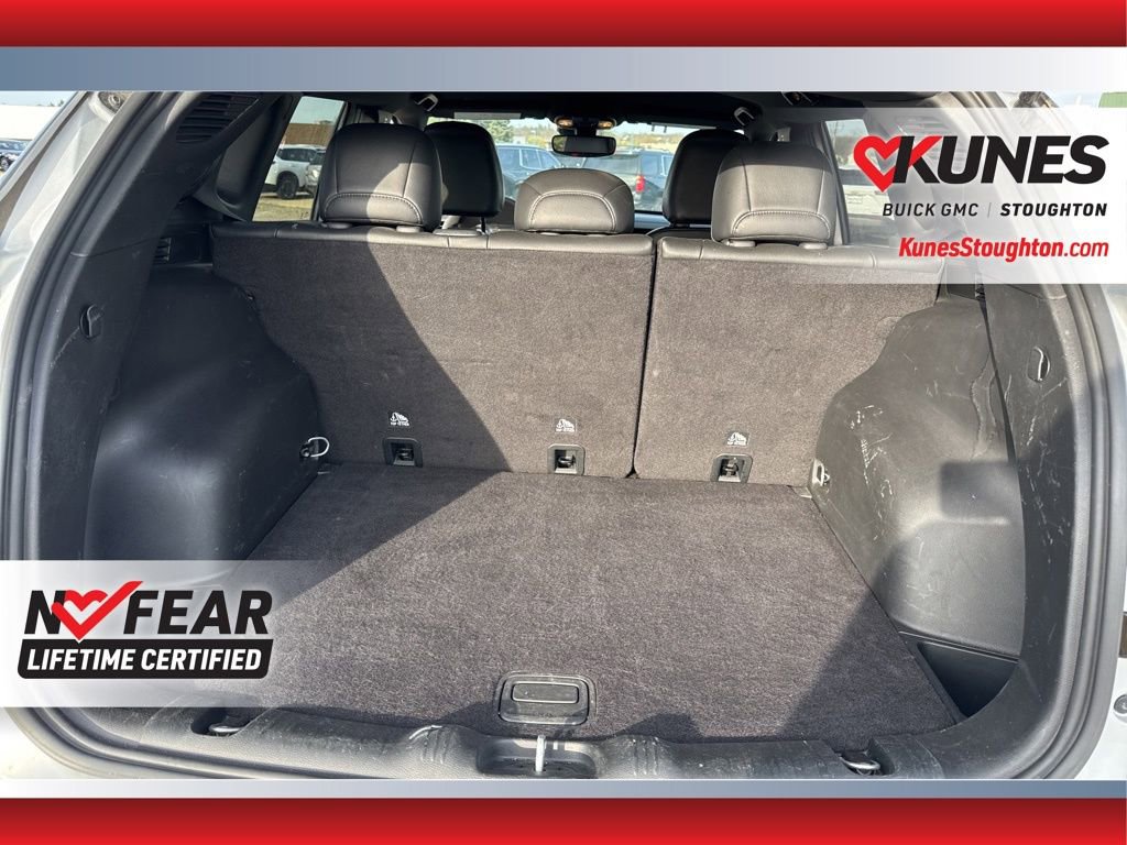 Used 2025 Jeep Compass Trailhawk AWD/4WD image 19