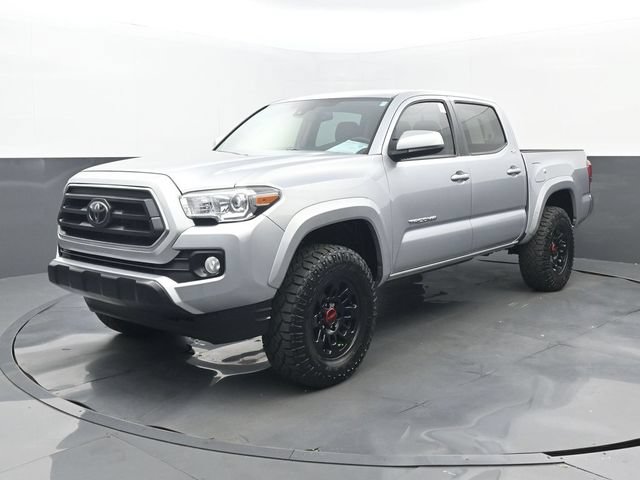 Used 2022 Toyota Tacoma SR5 AWD/4WD image 24