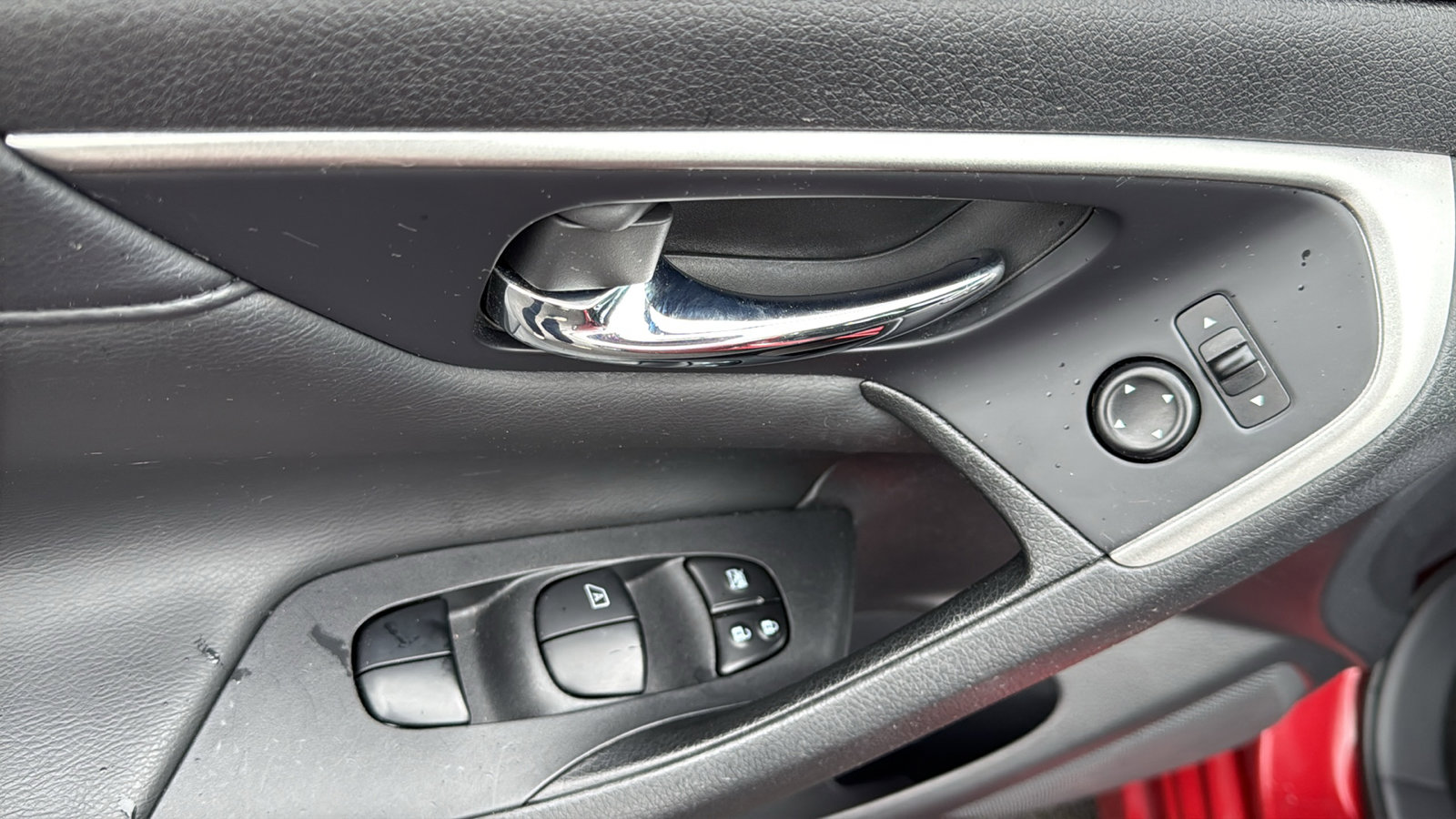 Used 2015 Nissan Altima 2.5 S w/ Special Edition Package FWD image 7