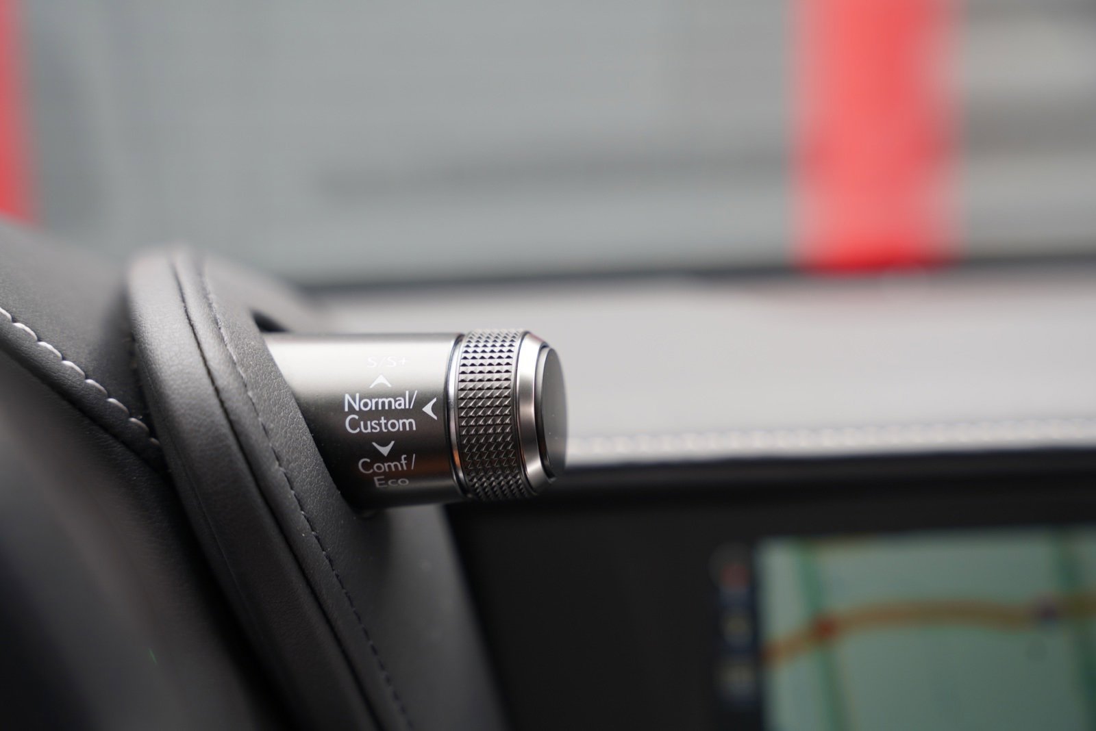 Used 2018 Lexus LC 500 Coupe w/ Touring Package image 31