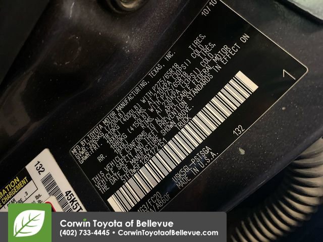 Used 2011 Toyota Tundra 4x4 CrewMax image 26