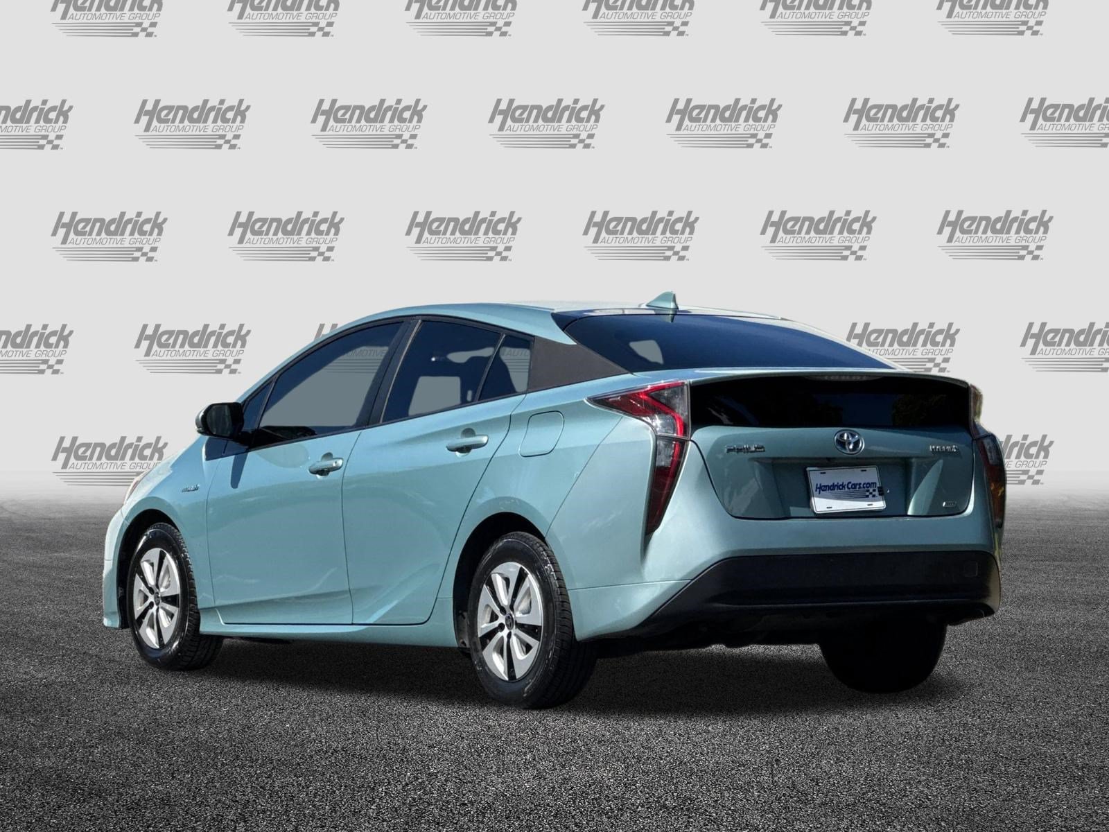 Used 2016 Toyota Prius Two FWD image 7