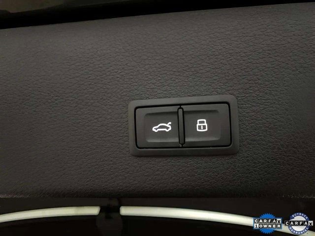 Used 2024 Audi Q8 e-tron Premium Plus image 10