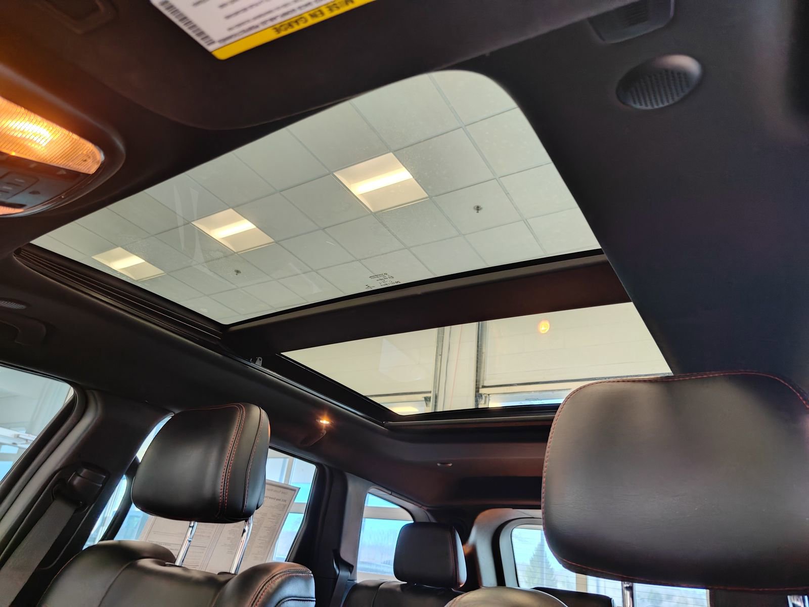 Used 2021 Jeep Grand Cherokee Trailhawk w/ Trailhawk Luxury Group image 13