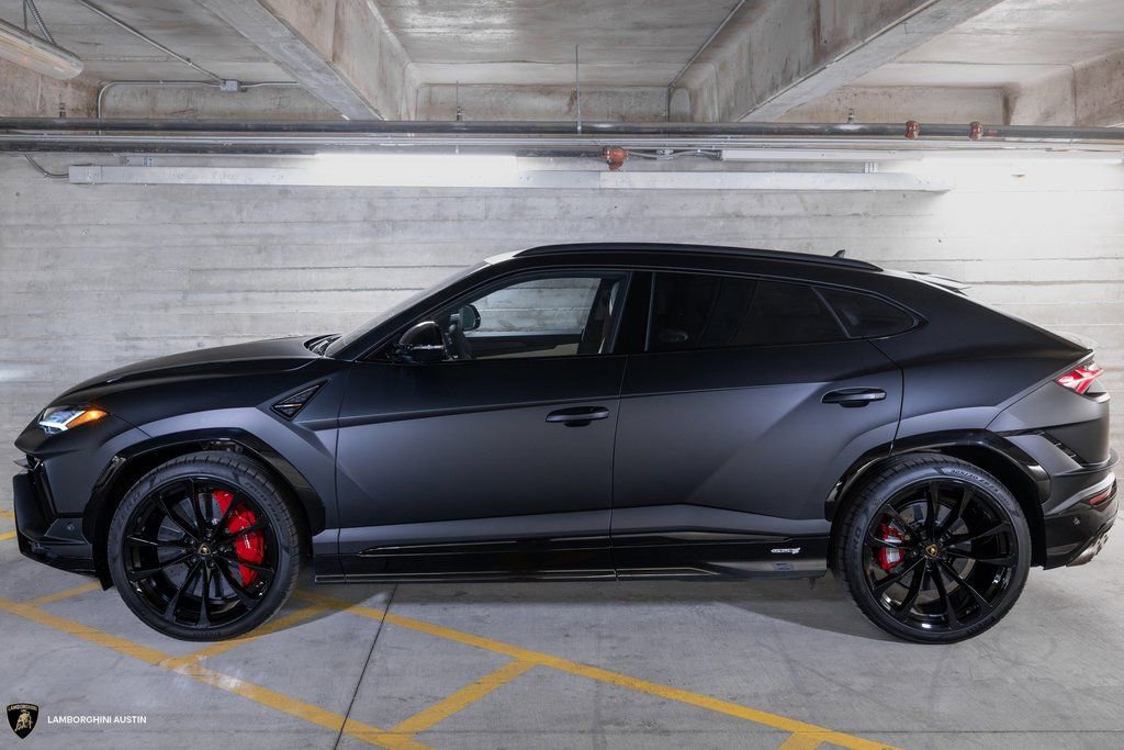 Used 2024 Lamborghini Urus S AWD/4WD image 7
