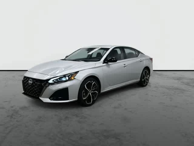 Used 2025 Nissan Altima 2.5 SR FWD image 8