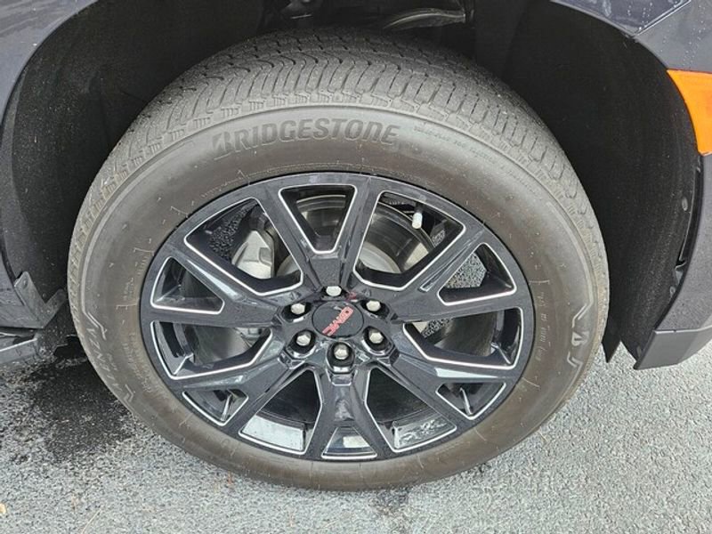 Used 2023 GMC Yukon Denali image 19