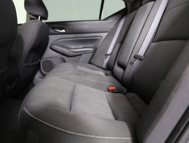 Used 2019 Nissan Altima 2.5 S FWD image 4