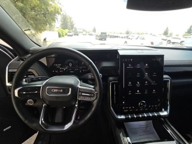 Used 2025 GMC Yukon XL Elevation AWD/4WD image 7