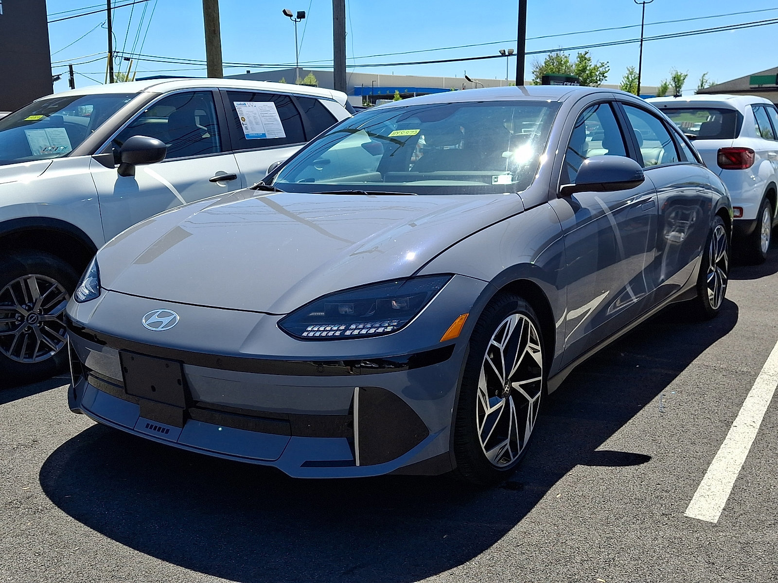 Used 2024 Hyundai Ioniq 6 SEL AWD/4WD image 2