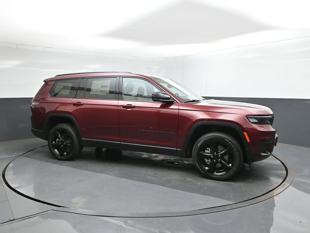 New 2025 Jeep Grand Cherokee L Altitude image 17