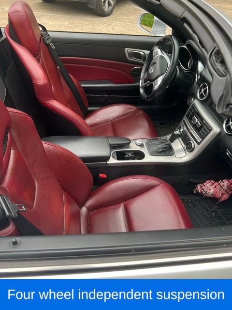Used 2012 Mercedes-Benz SLK 350 image 8
