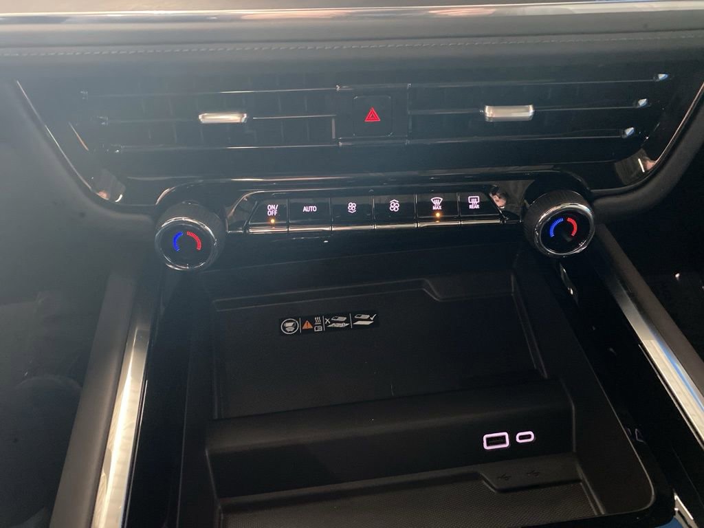 New 2026 Chevrolet Tahoe High Country image 8