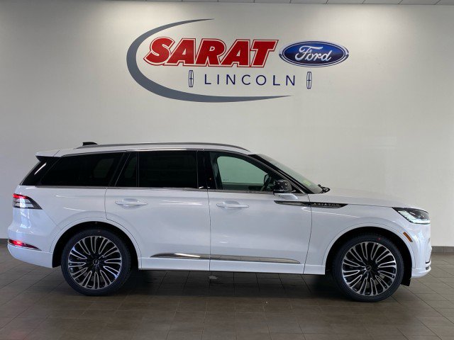 New 2025 Lincoln Aviator Black Label image 1