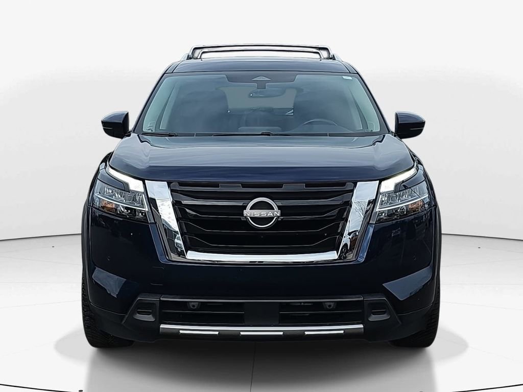 Used 2023 Nissan Pathfinder SL w/ SL Premium Package image 11