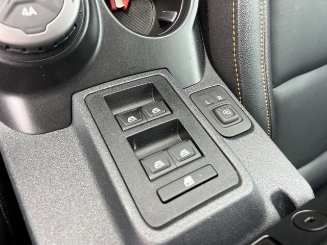 Used 2023 Ford Bronco Badlands w/ Sasquatch Package image 34