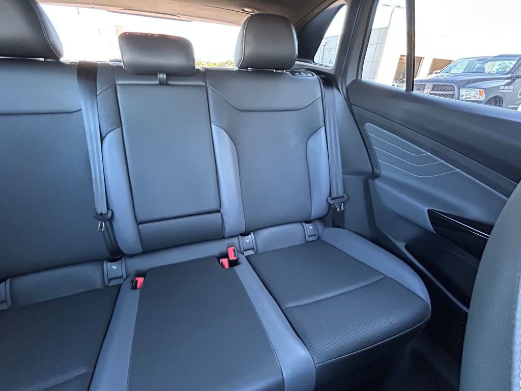 Used 2023 Volkswagen ID.4 S image 14