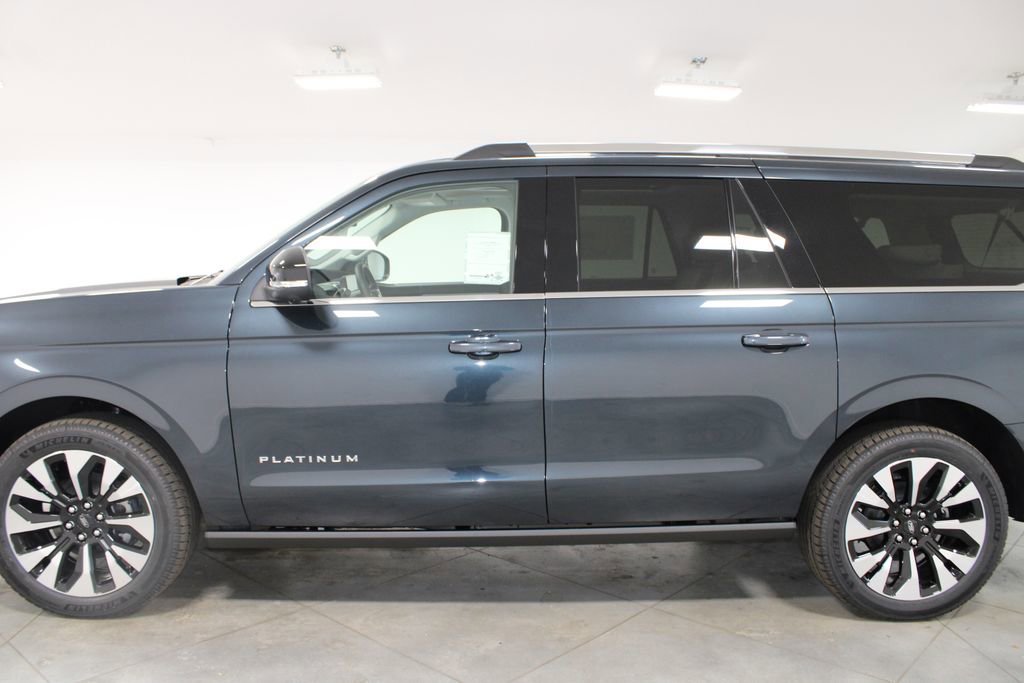 New 2026 Ford Expedition Max Platinum image 5
