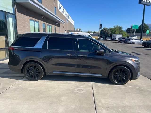 Certified 2024 Kia Carnival SX Prestige FWD image 6