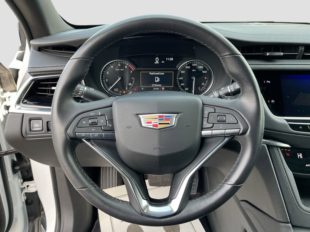 Certified 2024 Cadillac XT6 Luxury w/ LPO, Floor Liner Package AWD/4WD image 18