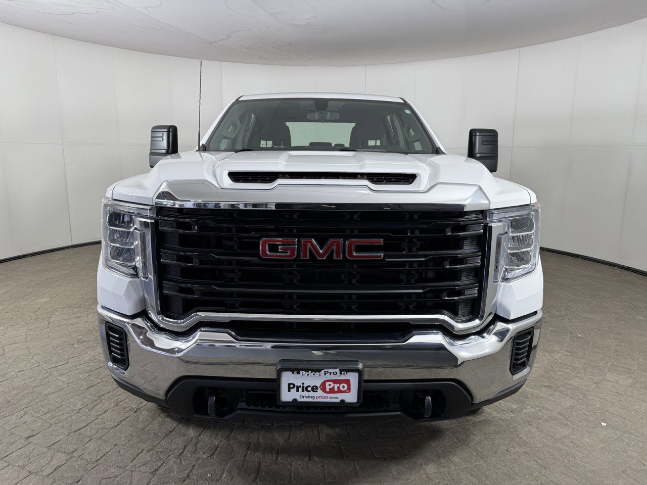 Used 2023 GMC Sierra 2500 Pro image 2