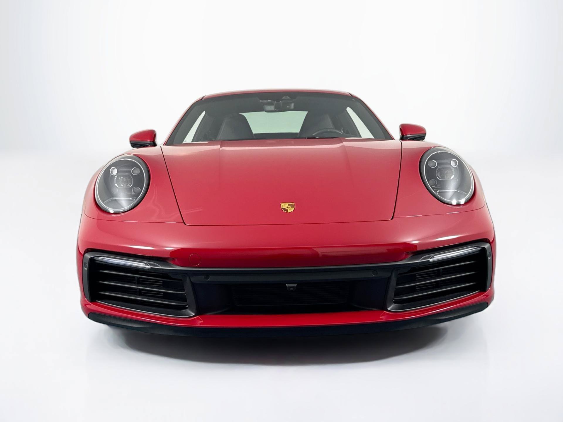 Used 2022 Porsche 911 Carrera S RWD image 2