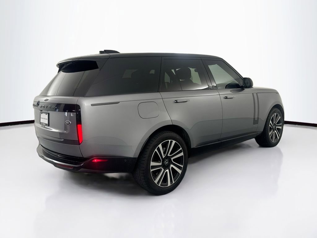 Certified 2023 Land Rover Range Rover SE AWD/4WD image 5