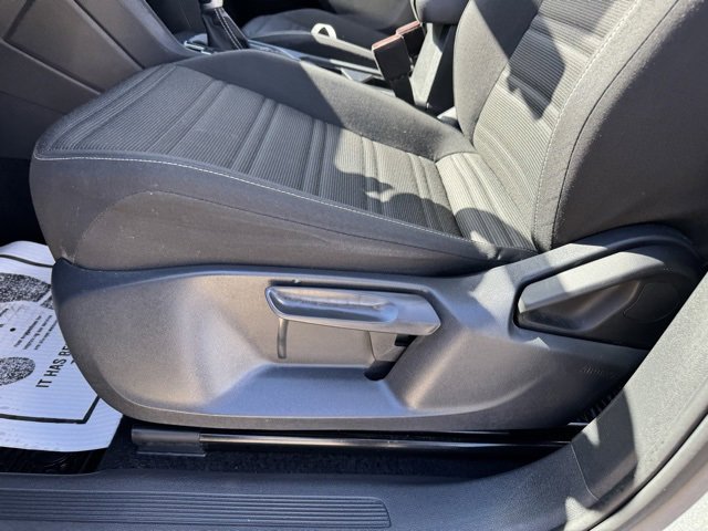 Used 2022 Volkswagen Tiguan S image 13