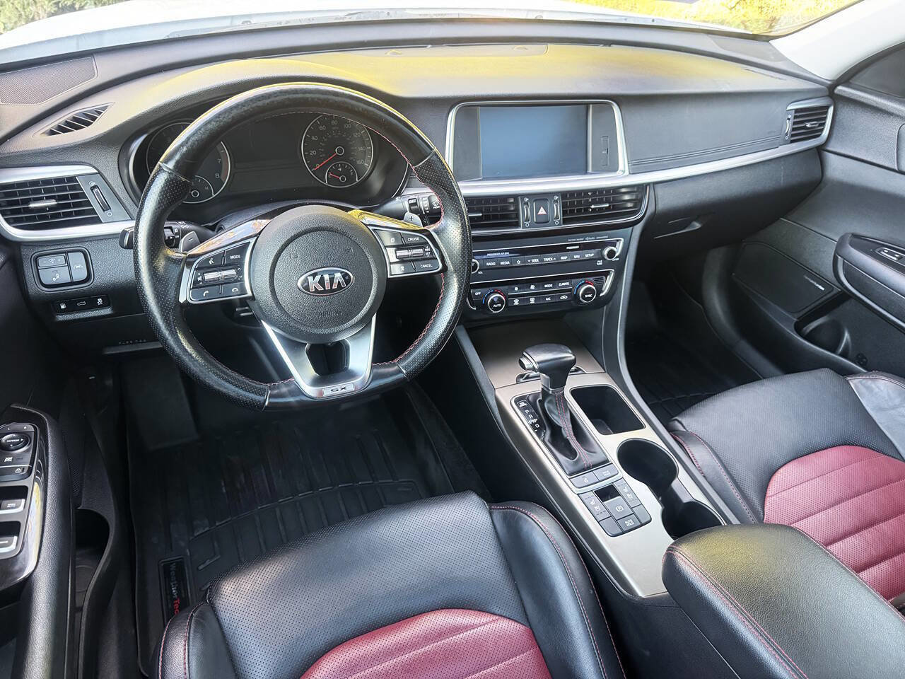 Used 2020 Kia Optima SX image 8