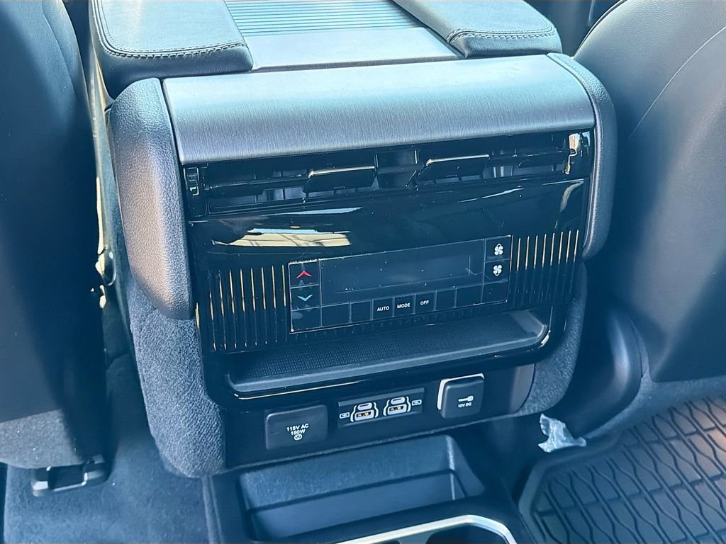 New 2026 Jeep Grand Wagoneer 4WD image 21