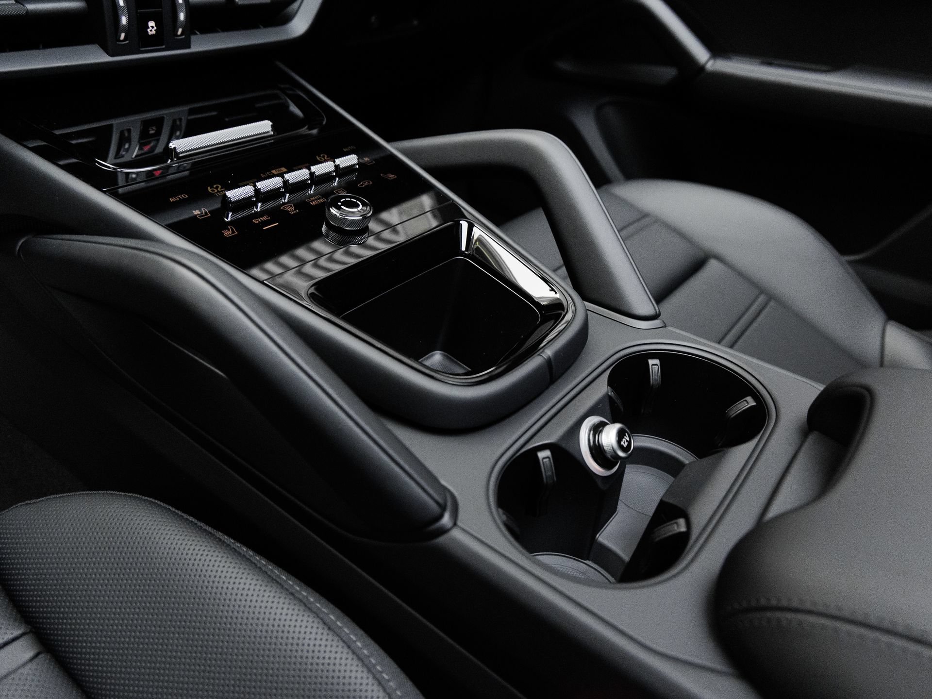 New 2026 Porsche Cayenne S AWD/4WD image 25