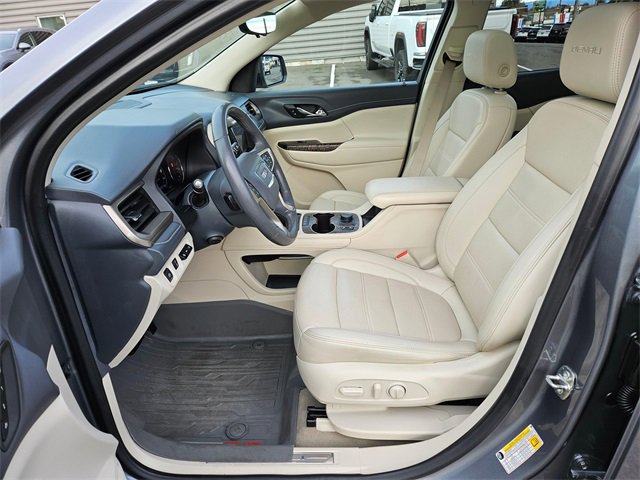 Used 2021 GMC Acadia Denali w/ GMC Pro Grade Package image 12